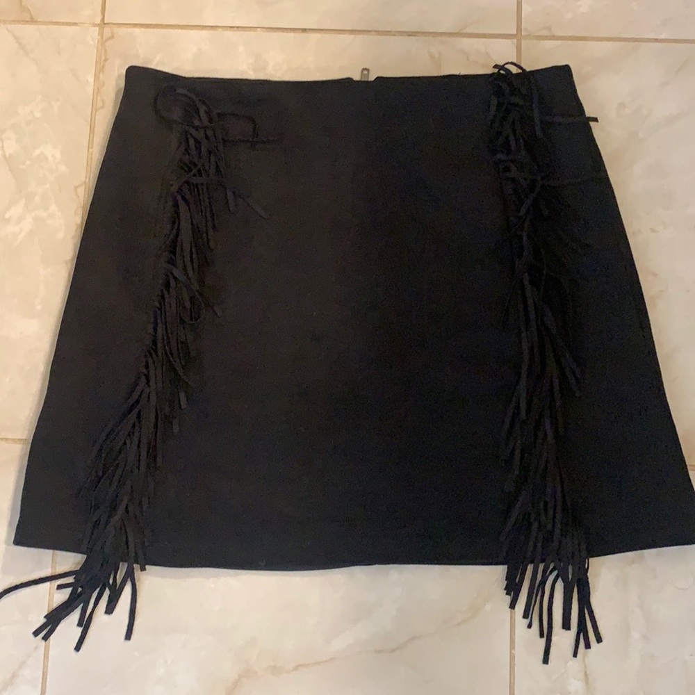 Black skirt